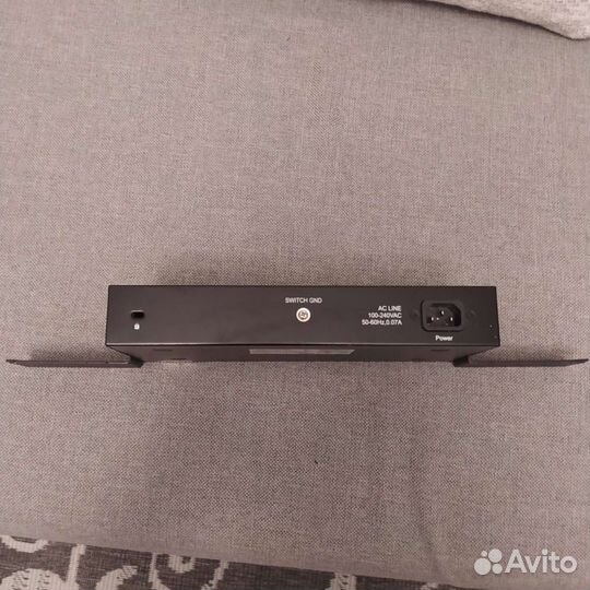 Коммутатор D-Link des-1016d