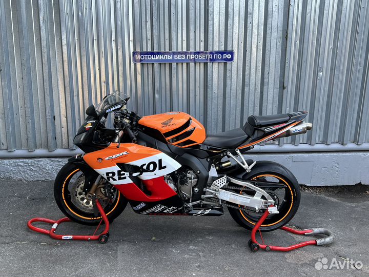 Honda CBR1000 RR Fireblade