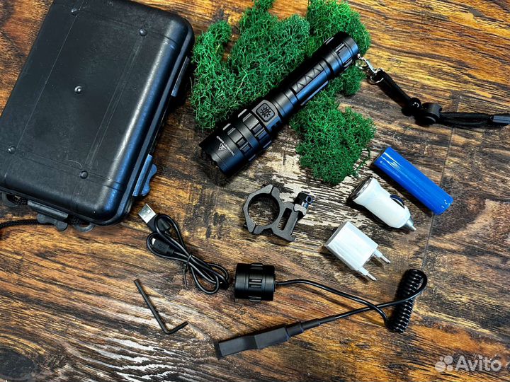 Фонарик тактический