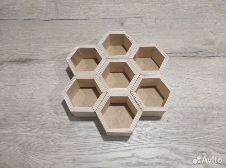 Ящик, коробочки, пеналы