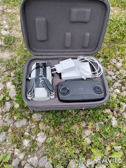 DJI mavic Mini combo