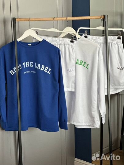 Ктюм спортивный женский шорты+свитшот