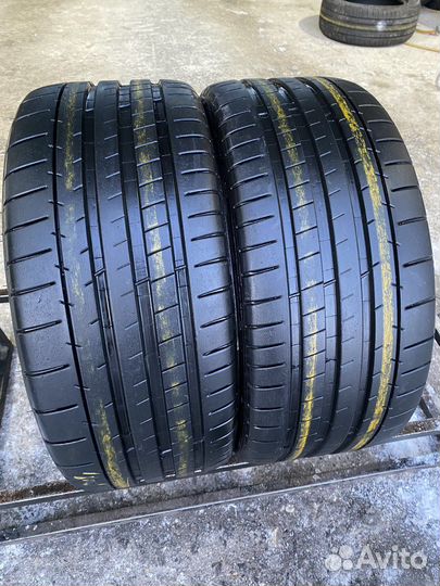 Michelin Pilot Super Sport 235/35 R19
