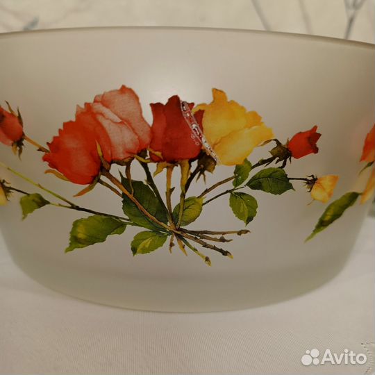 Индонезия набор салатников новый 1+6