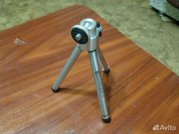 Штатив continent f2