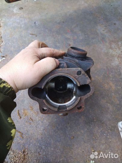 Запчасти на иж 49