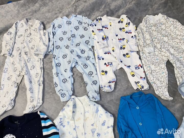 Вещи пакетом на ребенка от 0 до 3 месяцев