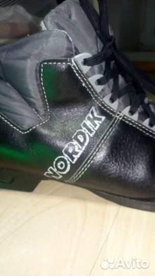 Лыжные ботинки 36р