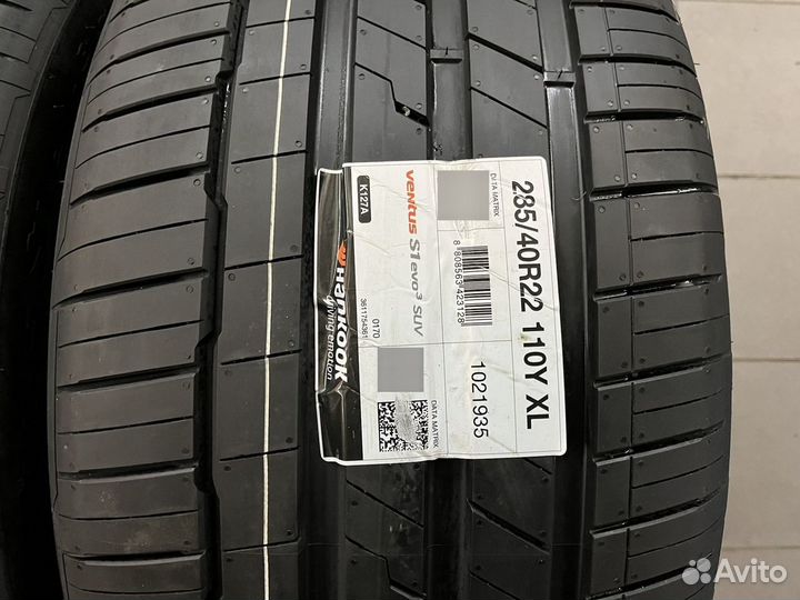 Hankook Ventus S1 Evo3 SUV K127A 285/40 R22 и 325/35 R22