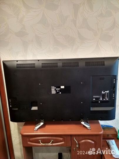Телевизор panasonic SMART tv 48