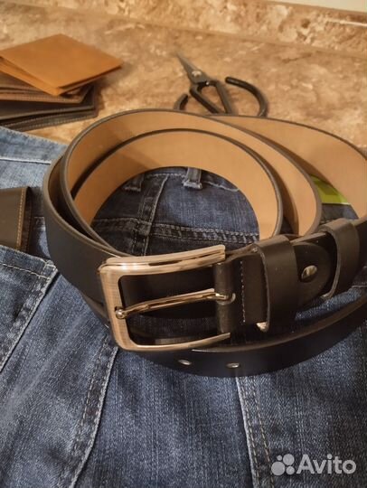 Мужской кожаный ремень