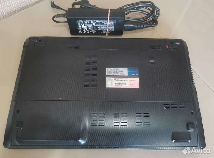 Ноутбук asus