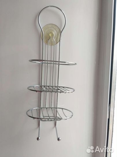 Полки для ванной комнаты