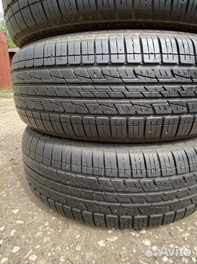 Kumho Road Venture 798 215/65 R16