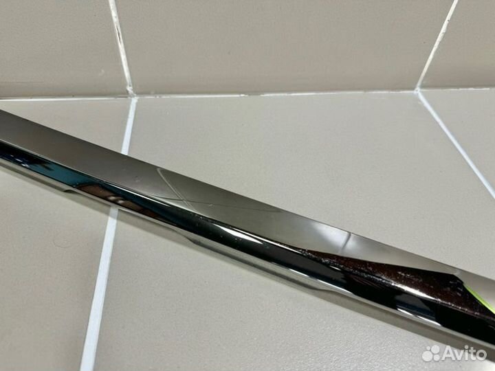 Накладка решетки радиатора Toyota Land Cruiser