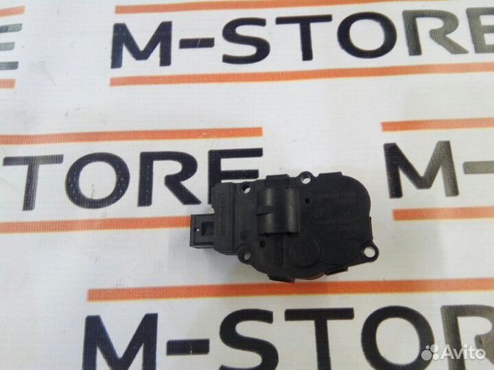 Привод заслонки отопителя Mercedes-Benz E-Class