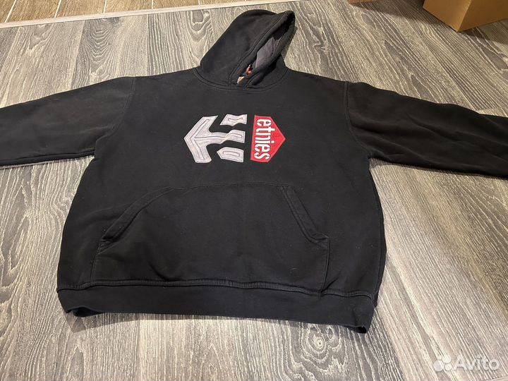 Толстовка etnies