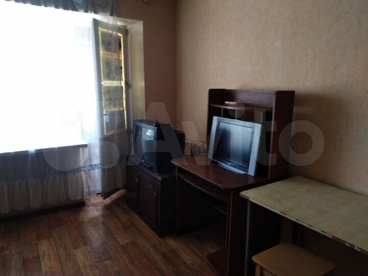 Комната 14 м² в 1-к., 4/5 эт.