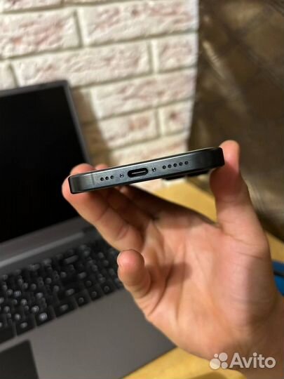iPhone 15 Pro, 128 ГБ