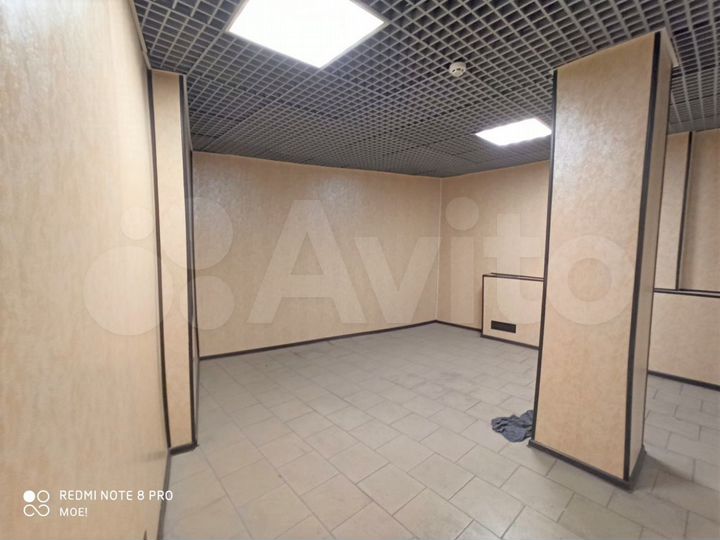 Помещение у метро с 9 годами окупаемости 50.6 м²