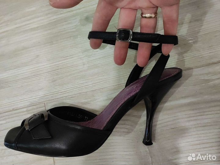 Женские туфли- босоножки