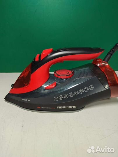 Утюг Redmond RI-C283 (условно рабочий)