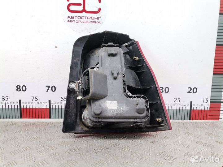 Фонарь задний левый для Volkswagen Lupo 6X0945095D