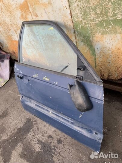 Дверь передняя правая Vw Passat B3