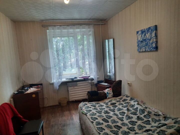 Комната 11 м² в 4-к., 6/9 эт.