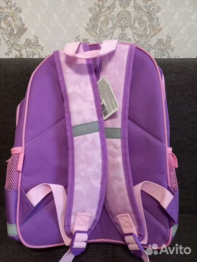 Рюкзак школьный для девочки новый
