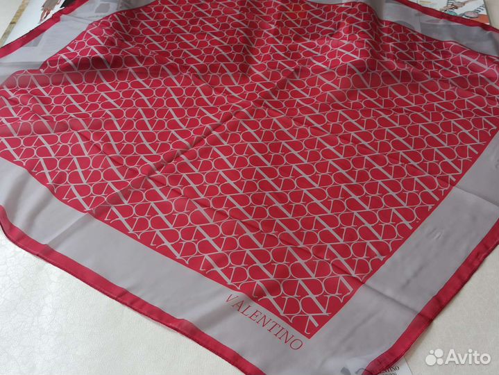 Платок Шифон Шелк Valentino красный новый