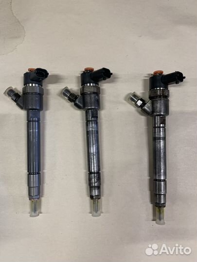 Форсунка Volvo XC90 0445110251