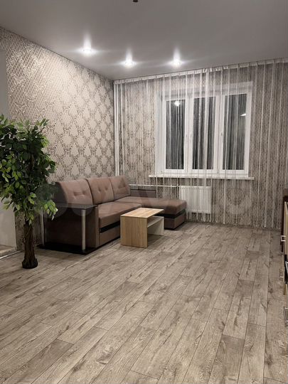 2-к. квартира, 58 м², 13/16 эт.