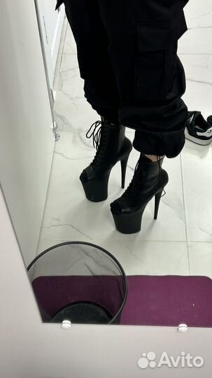 Стрипы ботильоны тройки 38 черные