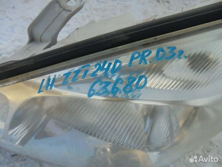Фара левая Toyota Premio NZT240 1NZ-FE 2004