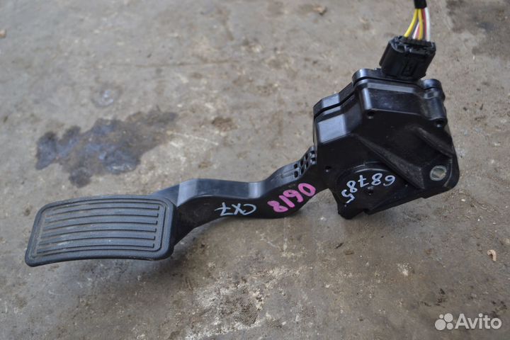 Педаль газа