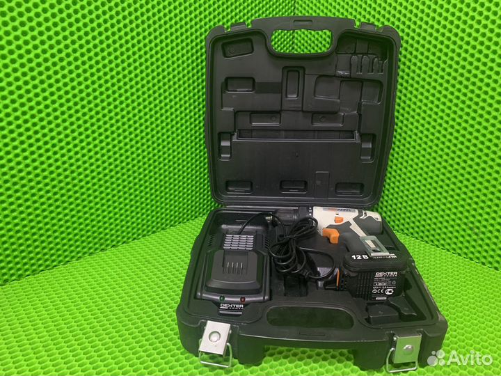 Шуруповерт Dexter CDT112LD