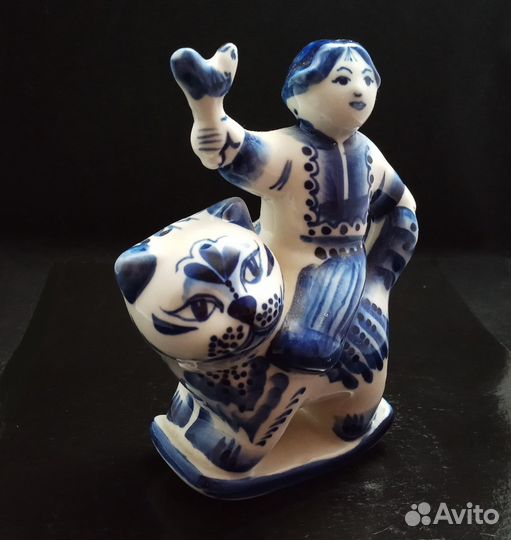 Гжель Фигурка Мой Котик Мальчик с Котом Фарфор