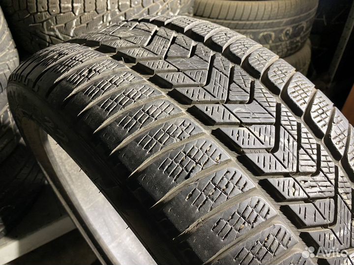 Pirelli Scorpion Winter 275/40 R22 108V