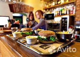 Кассир в бургерную