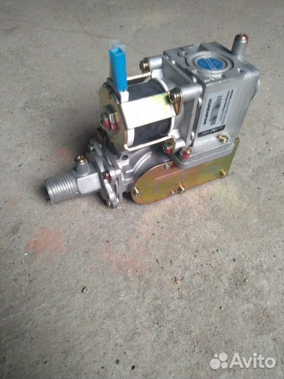 Газовый клапан б/у