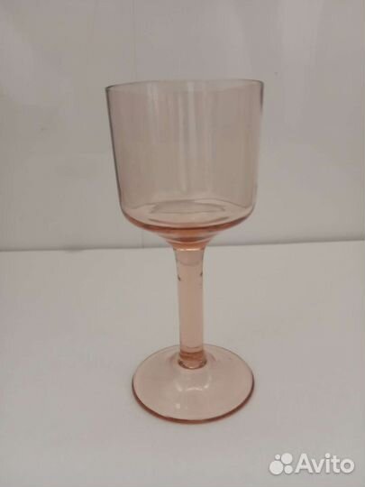 Винтажный бокал