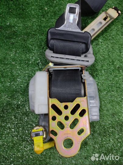 Ремень безопасности передний левый Lexus RX300 (M