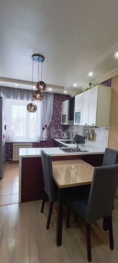 3-к. квартира, 87,4 м², 2/4 эт.