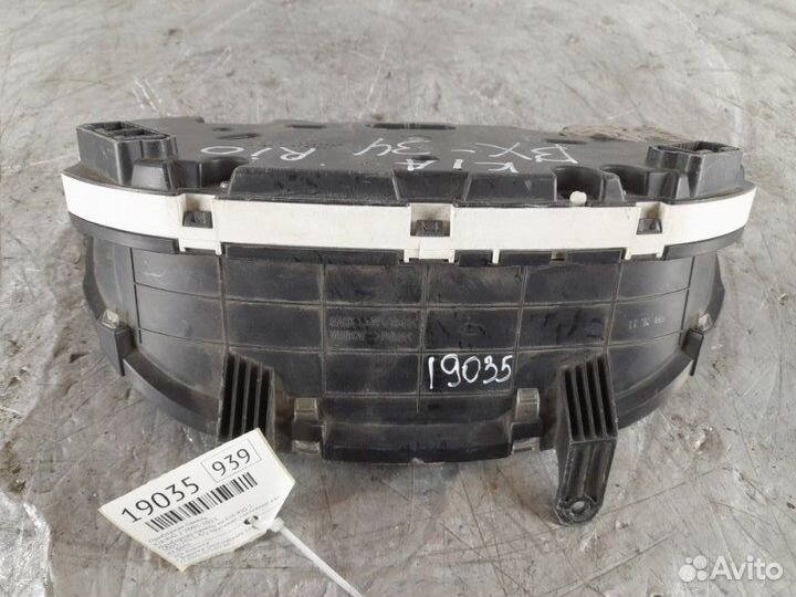 Приборная панель Kia Rio 2 2005-2011