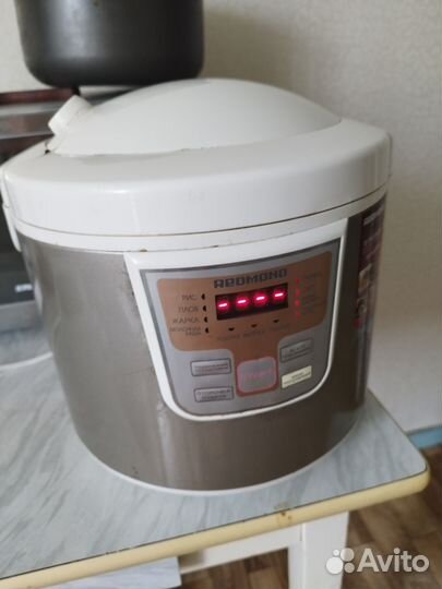 Мультиварка redmond