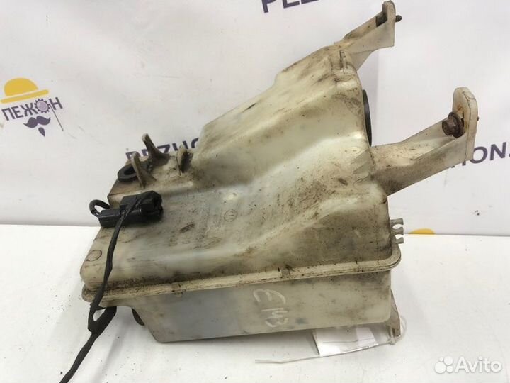 Бачок омывателя Kia Sorento внедорожник 2.5 2009