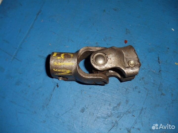 Рулевой карданчик Nissan Pulsar N15 GA15DE