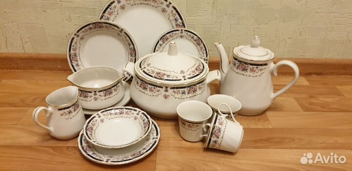 Набор столовой и чайной посуды
