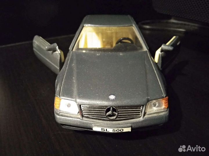 Модель mercedes sl500 1:24